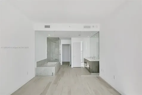 480 NE 31st Street Miami FL 33137