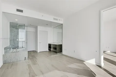 480 NE 31st Street Miami FL 33137
