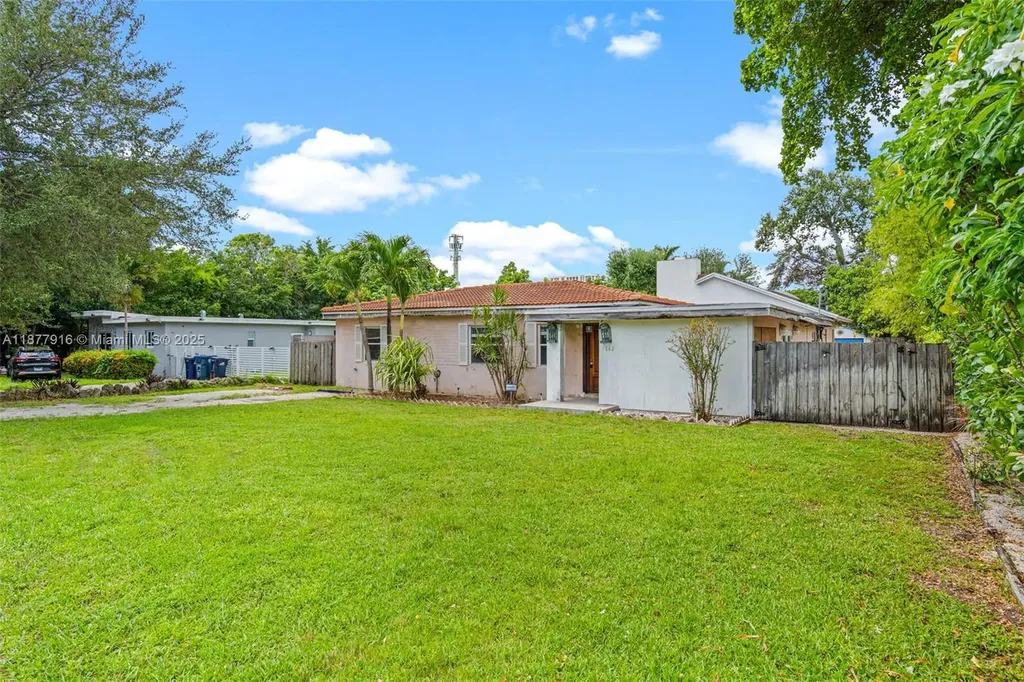 7862 SW 67th Avenue South Miami FL 33143
