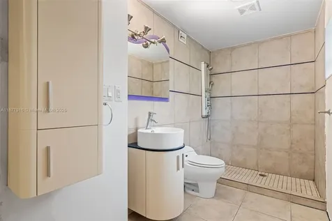 7862 SW 67th Avenue South Miami FL 33143