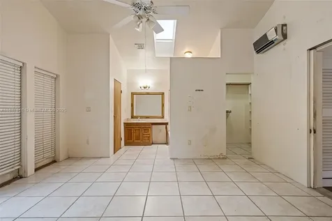 7862 SW 67th Avenue South Miami FL 33143