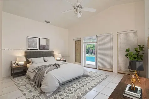 7862 SW 67th Avenue South Miami FL 33143