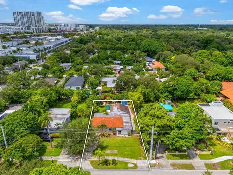 7862 SW 67th Avenue South Miami FL 33143