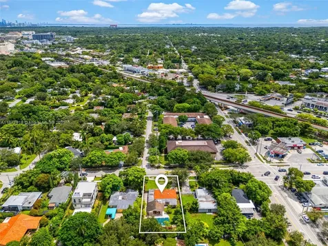 7862 SW 67th Avenue South Miami FL 33143