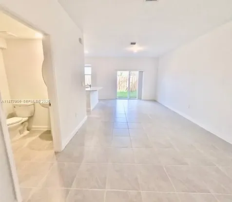 12517 NW 23rd Place Miami FL 33167