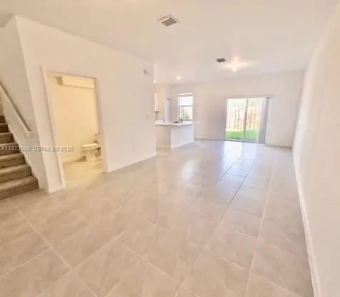 12517 NW 23rd Place Miami FL 33167