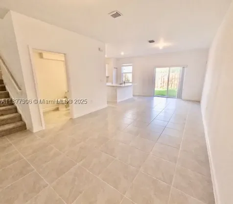 12517 NW 23rd Place Miami FL 33167