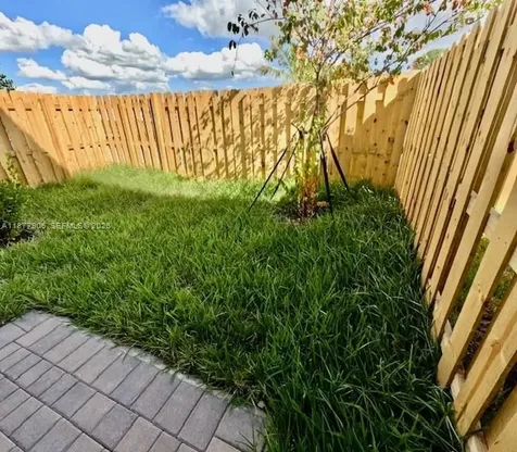 12517 NW 23rd Place Miami FL 33167