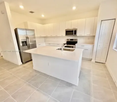 12517 NW 23rd Place Miami FL 33167