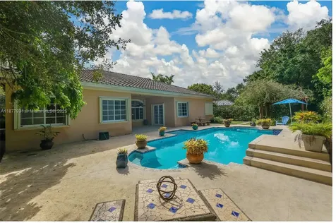 16002 SW 84th Court Palmetto Bay FL 33157