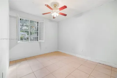 16002 SW 84th Court Palmetto Bay FL 33157