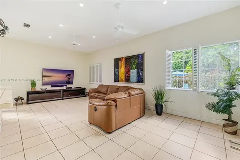 16002 SW 84th Court Palmetto Bay FL 33157