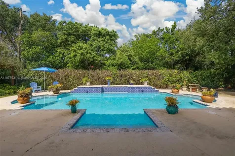 16002 SW 84th Court Palmetto Bay FL 33157