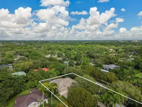 16002 SW 84th Court Palmetto Bay FL 33157