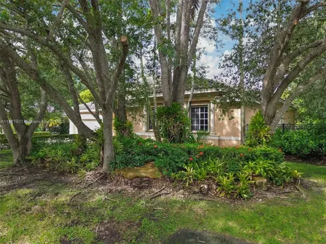 16002 SW 84th Court Palmetto Bay FL 33157