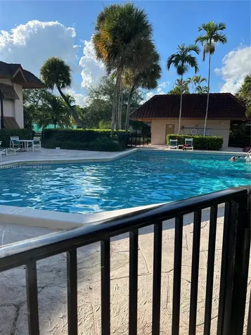 9472 SW 77th Avenue Miami FL 33156