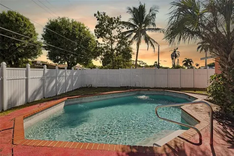 1412 NW 63rd Avenue Margate FL 33063