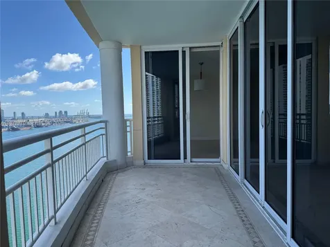 848 Brickell Key Drive Miami FL 33131