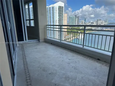848 Brickell Key Drive Miami FL 33131