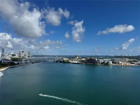 848 Brickell Key Drive Miami FL 33131