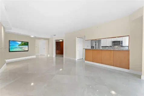 848 Brickell Key Drive Miami FL 33131