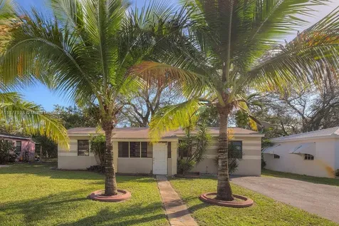 640 NE 137th Street North Miami FL 33161