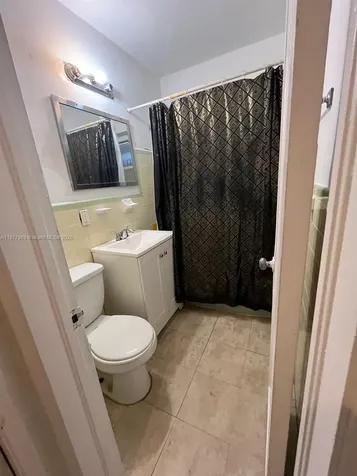 1565 NE 141st Street North Miami FL 33161