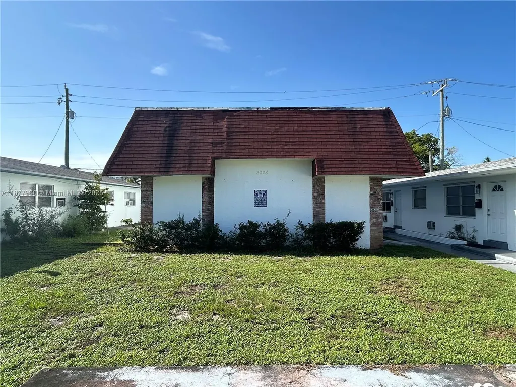 2028 Buchanan Street Hollywood FL 33020