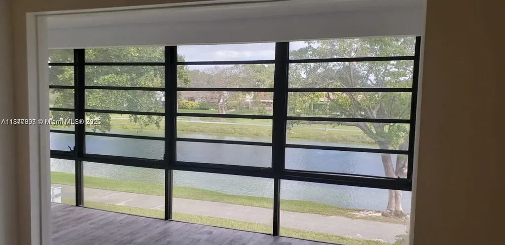 9709 Hammocks Boulevard Miami FL 33196