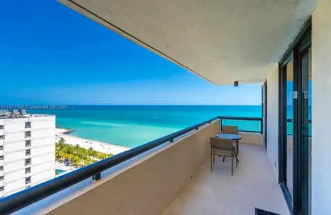 2555 Collins Avenue Miami Beach FL 33140