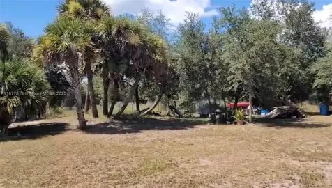 320 S Trebol Street Clewiston FL 33440