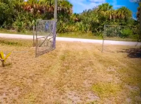 320 S Trebol Street Clewiston FL 33440
