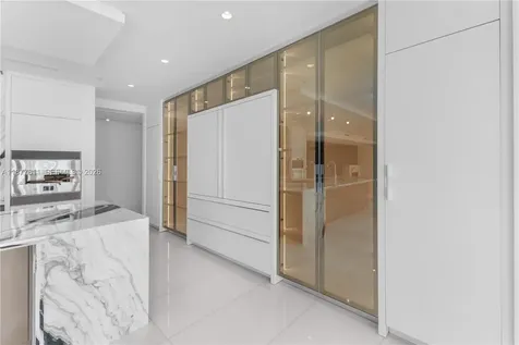 17975 Collins Avenue Sunny Isles Beach FL 33160