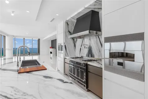 17975 Collins Avenue Sunny Isles Beach FL 33160