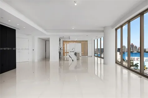 17975 Collins Avenue Sunny Isles Beach FL 33160