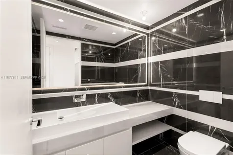 17975 Collins Avenue Sunny Isles Beach FL 33160