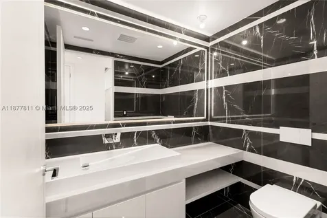 17975 Collins Avenue Sunny Isles Beach FL 33160