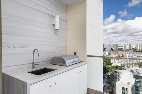 17975 Collins Avenue Sunny Isles Beach FL 33160