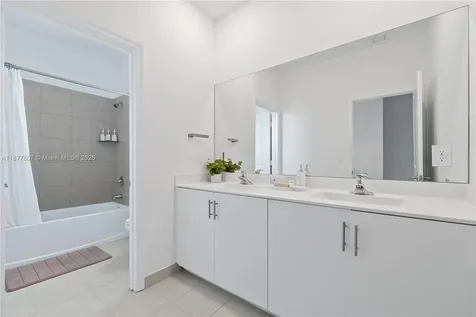 11932 SW 241st Terrace Homestead FL 33032