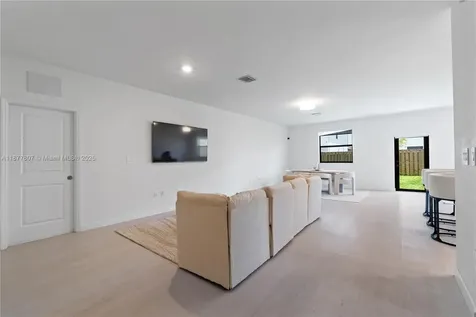 11932 SW 241st Terrace Homestead FL 33032
