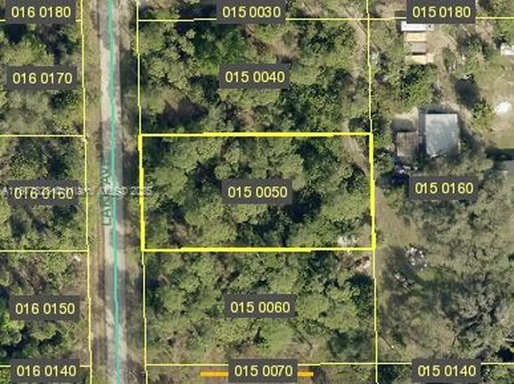 1710 Lake Avenue Lehigh Acres FL 33972