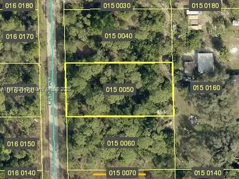 1710 Lake Avenue Lehigh Acres FL 33972