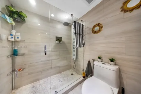 6301 Collins Avenue Miami Beach FL 33141