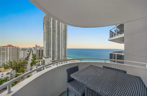 6301 Collins Avenue Miami Beach FL 33141