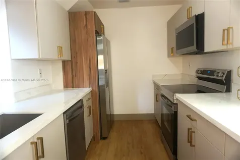 7221 Freedom Street Hollywood FL 33024