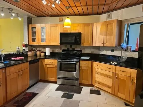 600 Uno Lago Drive Juno Beach FL 33408
