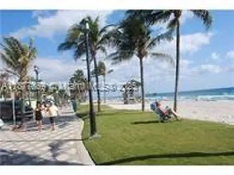 17 Keswick A Deerfield Beach FL 33442