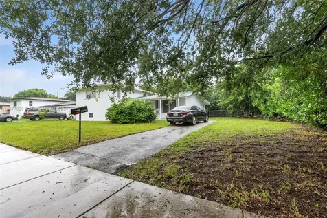 20400 NE 14th Avenue Miami FL 33179