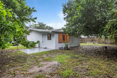 20400 NE 14th Avenue Miami FL 33179