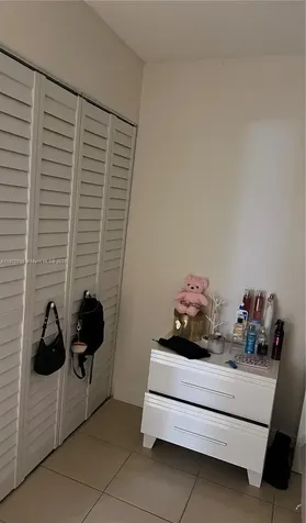 8875 Fontainebleau Boulevard Miami FL 33172
